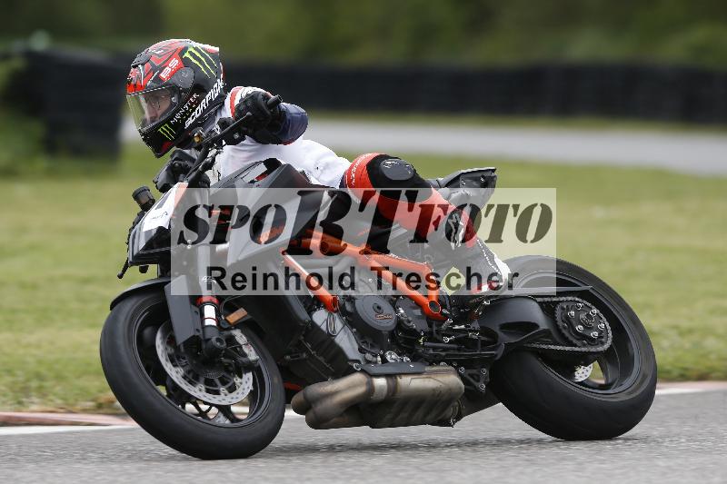 /Archiv-2025/06 18.04.2025 Speer Racing ADR/Instruktorentraining/51